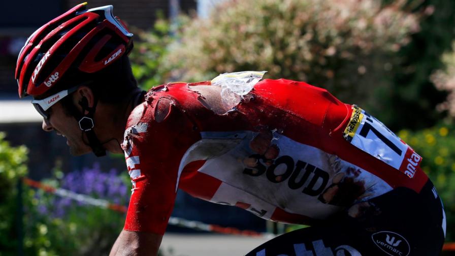 20 колоездачи пострадаха на „Тур дьо Франс”