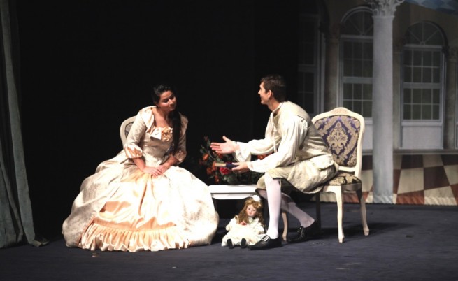Калин и Вероника в благотворителния театър на служителите