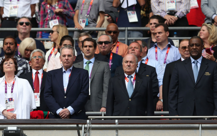 Шеф във ФИФА екстрадиран в САЩ