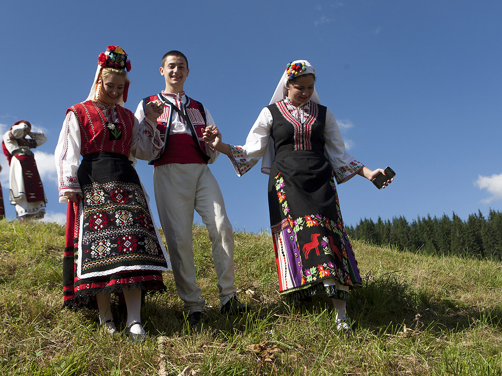 Откриване на народния събор в Рожен