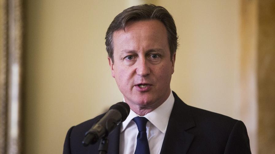 Британският премиер е готов да нареди въздушни удари срещу ислямисти в Либия и Сирия