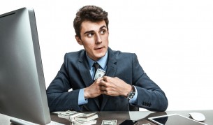 Два хормона тласкали хората към измами