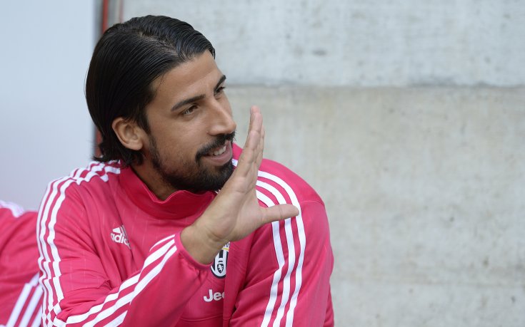 Ювентус без Сами Кедира за Суперкупата на Италия