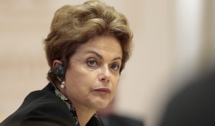 Дилма Русеф с антирекорд по популярност