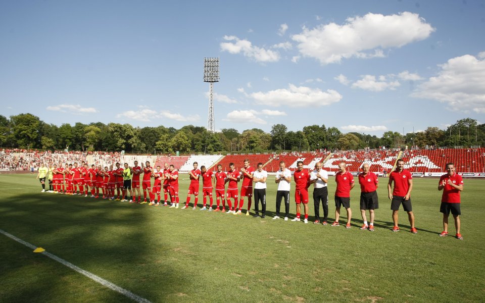 ЦСКА приема София 2010 на „Българска армия“