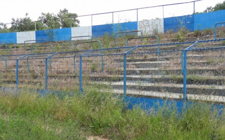 Спартак Варна се отказва от участие във В група