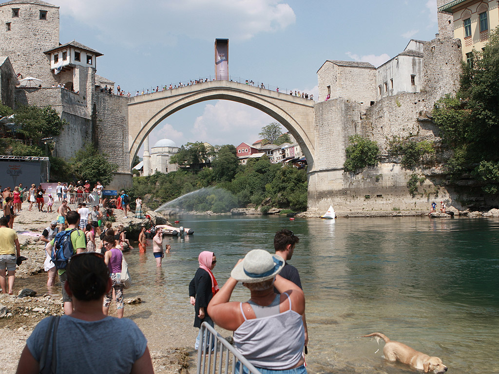 Ден първи от Red Bull Cliff Diving World Series в Мостар /Босна и Херцеговина