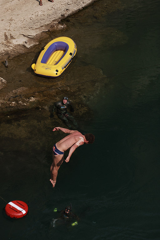 Ден първи от Red Bull Cliff Diving World Series в Мостар /Босна и Херцеговина