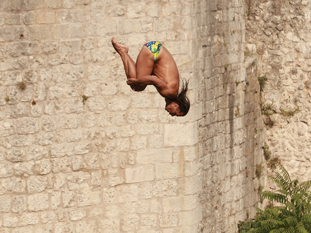 Ден първи от Red Bull Cliff Diving World Series в Мостар /Босна и Херцеговина