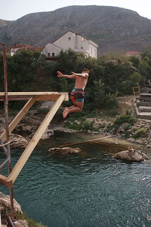 Ден първи от Red Bull Cliff Diving World Series в Мостар /Босна и Херцеговина