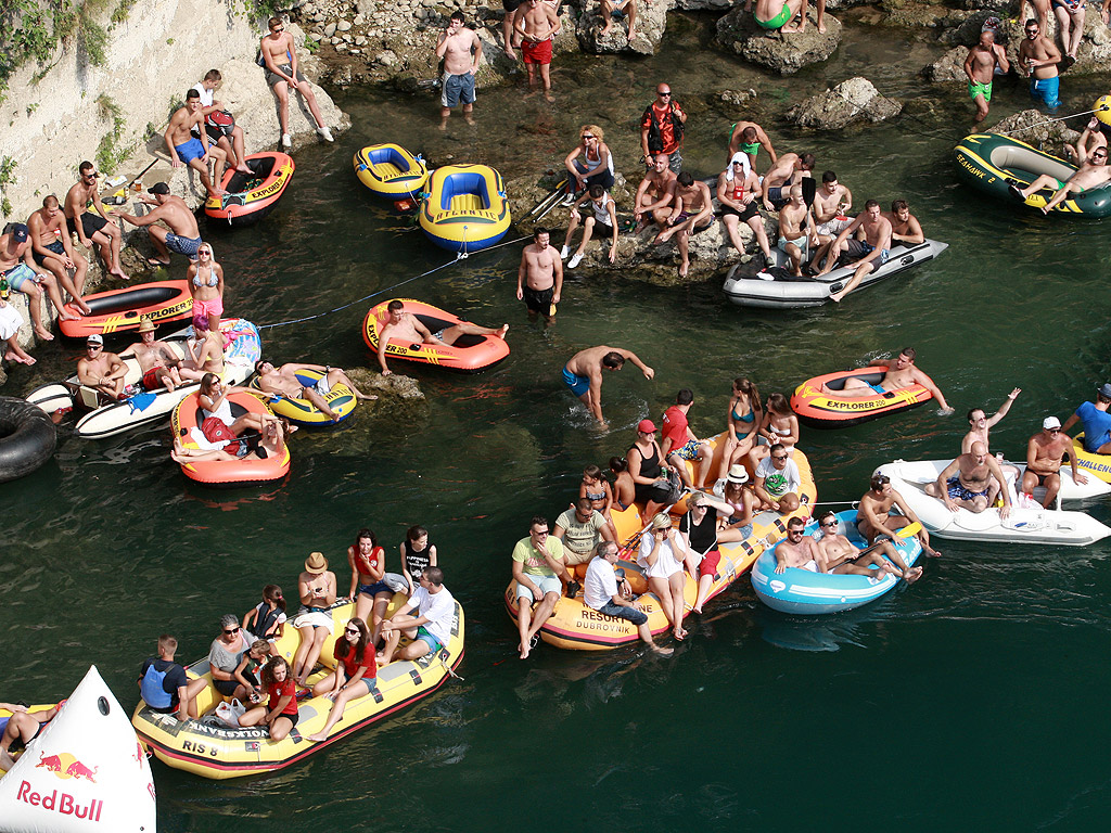 Ден втори от Red Bull Cliff Diving World Series в Мостар /Босна и Херцеговина