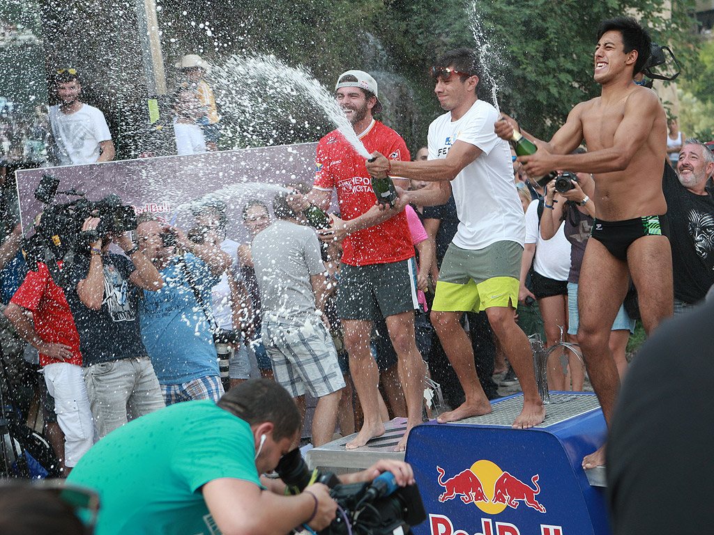 Ден втори от Red Bull Cliff Diving World Series в Мостар /Босна и Херцеговина