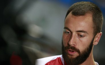 Ники Николов напусна лагера във Варна, върна се в София