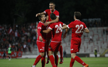 ЦСКА сгази Ботев Ихтиман, Головодов пак сияе