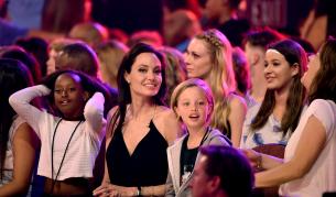 Шайло Джоли-Пит искала да бъде момче