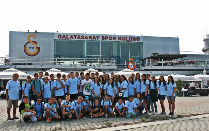Варненската водна топка на съвместен лагер с Галатасарай