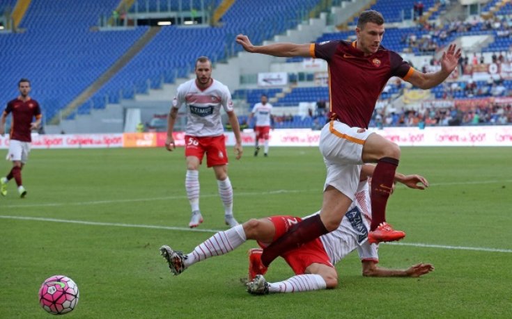 Рома писа 5 на Карпи