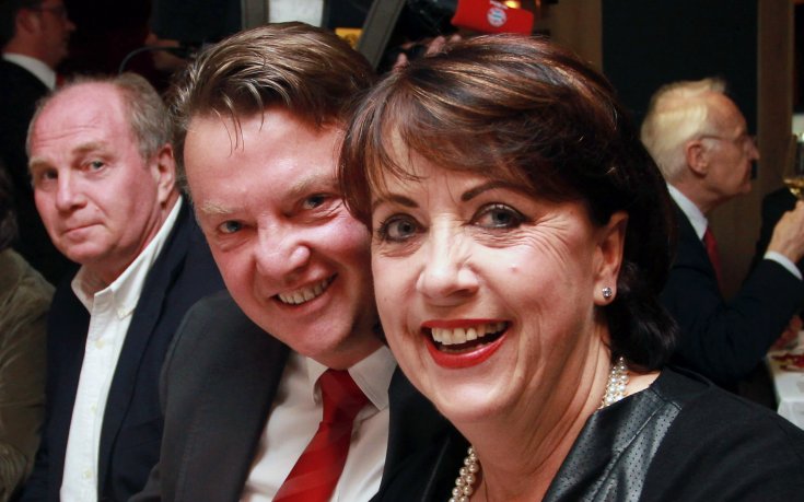 Ключът към бъдещето на Ван Гаал е в г-жа Ван Гаал