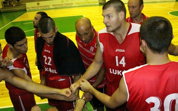 Лукойл Академик замина за Русия без Павлин Иванов