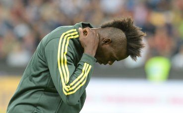 Балотели аут за месец след успешна операция