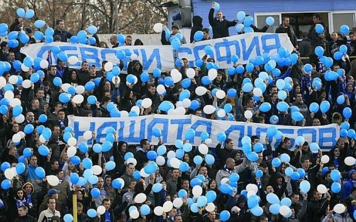 Продадоха всички билети за сектор Б на Левски - Лудогорец