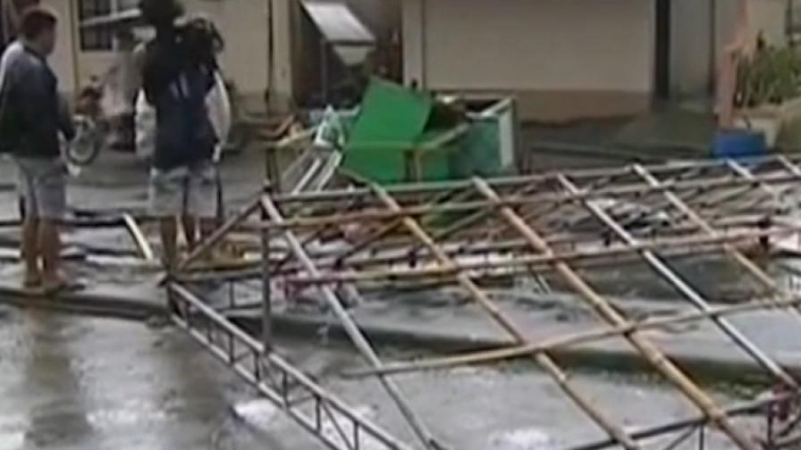 14 станаха жертвите на тайфуна във Филипините