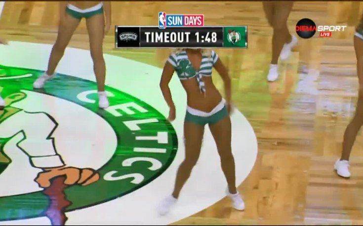 ВИДЕО: Вихрени моменти от паркета в Бостън