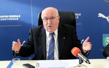 Босът на италианския футбол: Франция, с вас сме!
