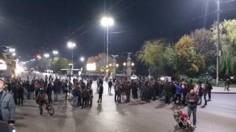 Полицаи на протест, блокади в София и страната