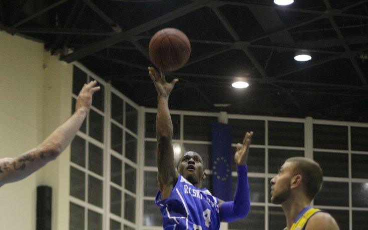 Рилски удари Левски в София