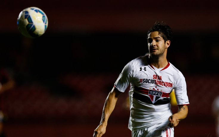 Слух в Италия: Ливърпул има предварителен договор с Пато