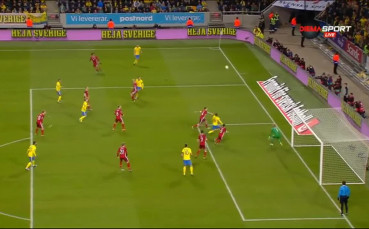 ВИДЕО: Швеция води на Дания с 1:0 след първата част