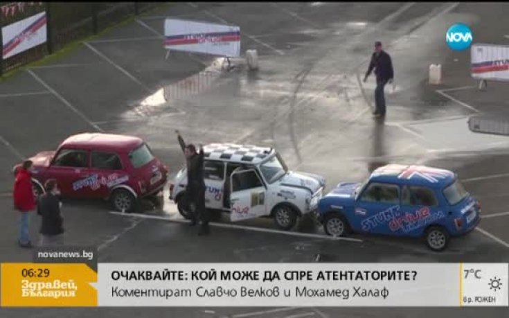 Каскадьор постави нов рекорд по успоредно паркиране (ВИДЕО)