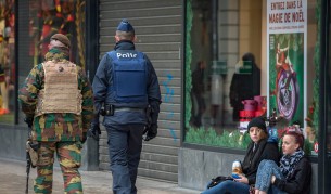 Втори ден безпрецедентни мерки за сигурност в Брюксел