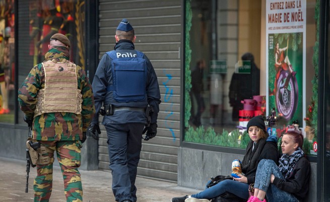 Втори ден безпрецедентни мерки за сигурност в Брюксел