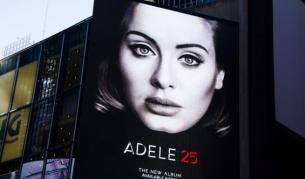 Новият албум на Адел – рекордьор по продажби