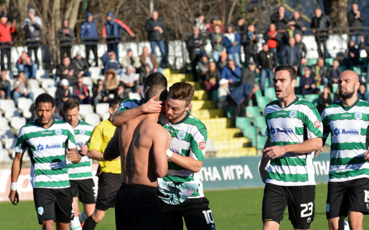 Черно море с едва две победи в Благоевград в А група