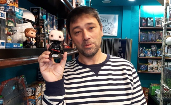 Христо Коцев, фен на Star Wars, собственик на фен магазин и издател