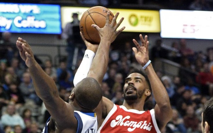 ВИДЕО: Детройт надви Чикаго след 4 продължения в НБА