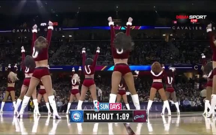 ВИДЕО: Весела Коледа от Кливлънд