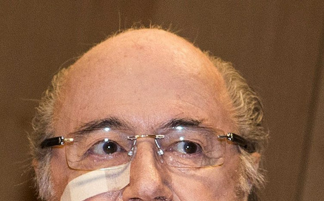 Отстраненият от всякаква футболна дейност бивш президент на ФИФА Сеп