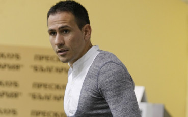 Живко Миланов продължава напред в ШЛ, Митрев не пусна гол