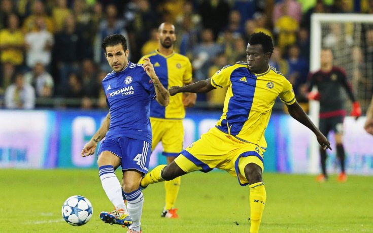 Фабрегас ще се бори за бъдещето си в Челси