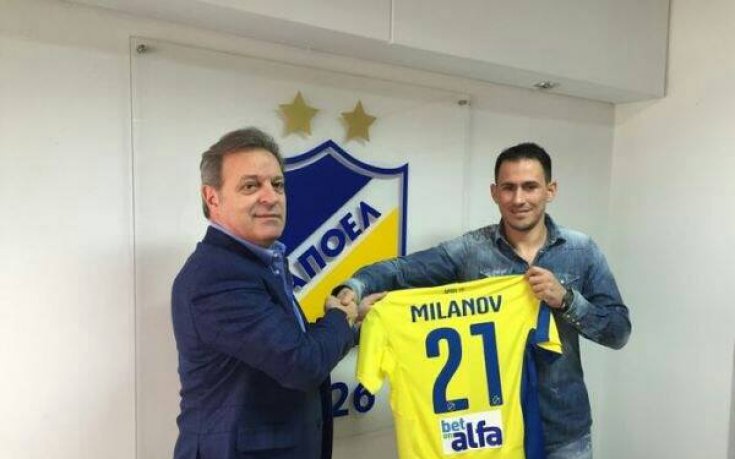 Живко Миланов с цял мач за АПОЕЛ в Шампионска лига