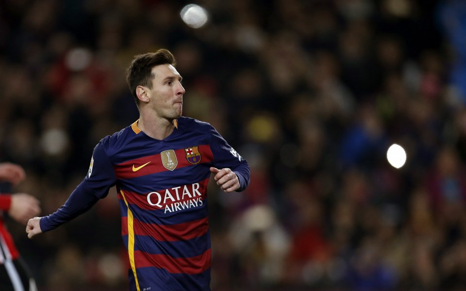 Барса на финални преговори с Катарските авиолинии