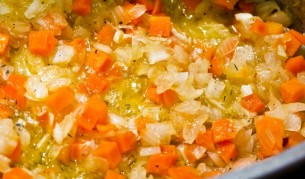 Учени: Пържените зеленчуци са по-полезни от варените