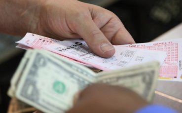 Двама футболисти в Белгия заподосрени, че се залагали на собствен мач