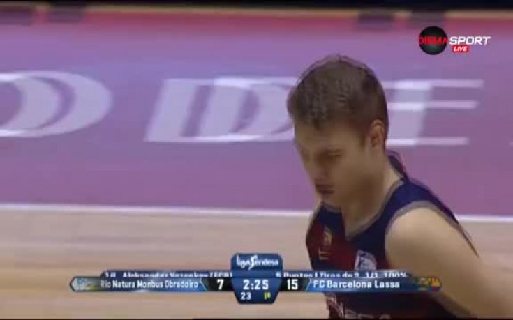 ВИДЕО: Зрелищна забивка на Везенков