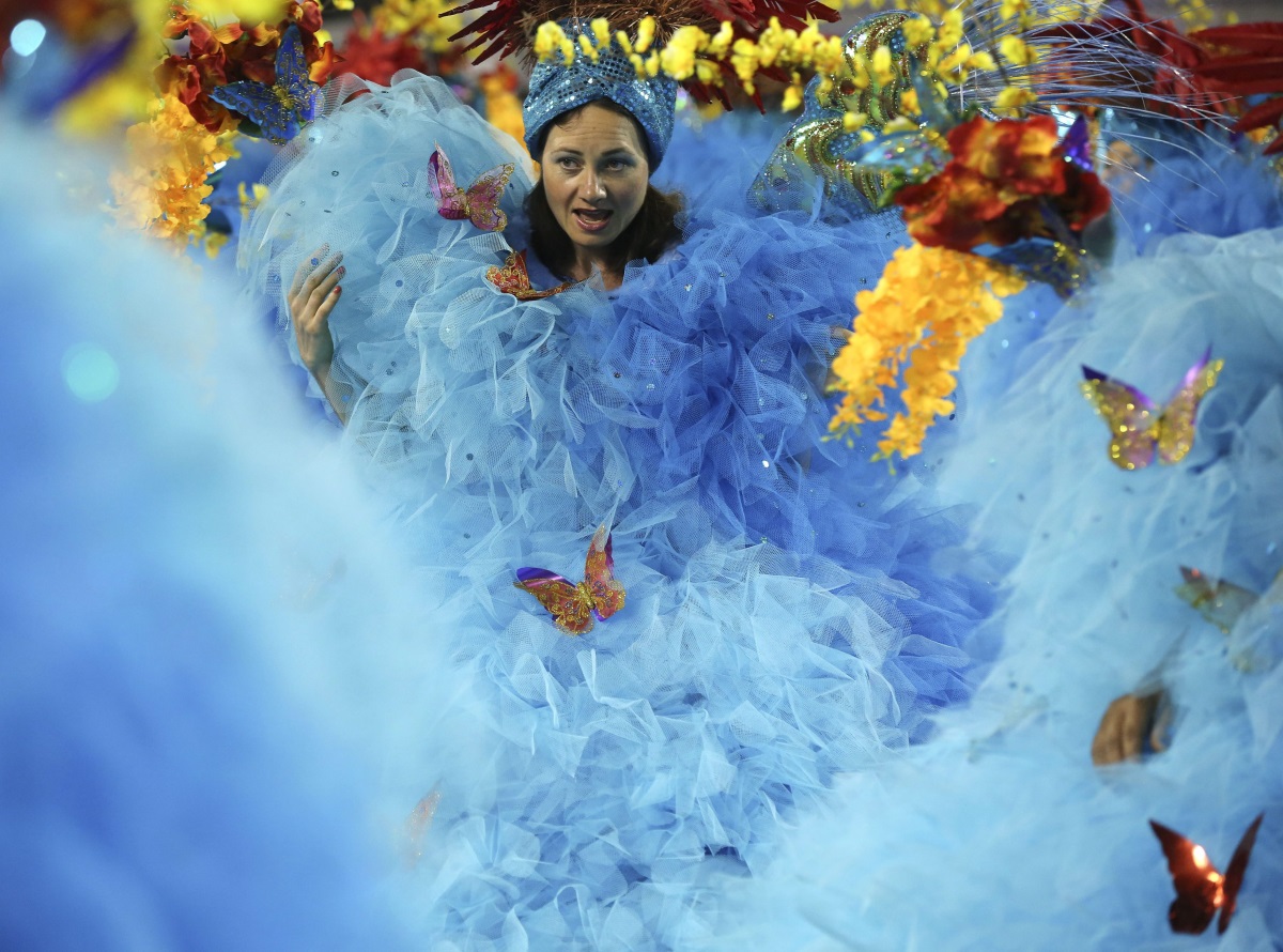 Карнавалите в Бразилия привличат милиони туристи всяка година