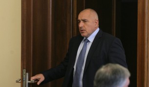 Варна последва Борисов и спря поръчки за 145 млн. лв.